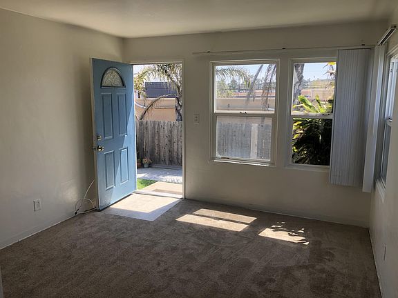 4th image of 5012-20 Santa Monica Ave #5014