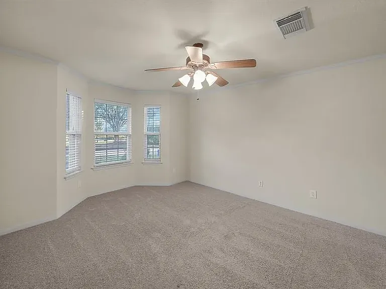 10230 Canyon Rose Ln — Photo 3