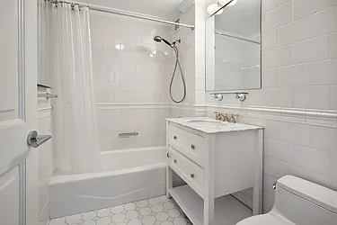 Rented by New York Residence