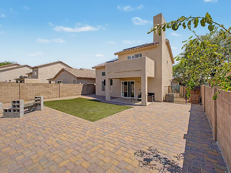 2656 W Mountain Heights Ct — Photo 43