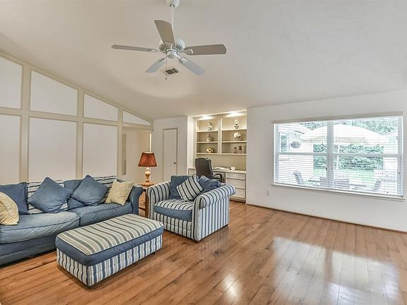 4th image of 3814 Birch Villa Dr