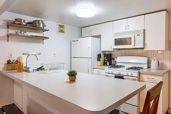 Rented by The Downtown LLC | media 3