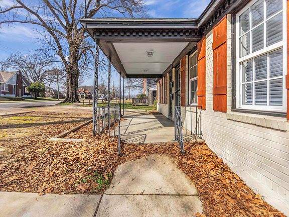 4th image of 1868/1870 Vollintine Ave