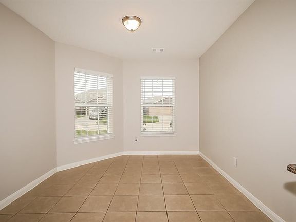 4th image of 20902 Bastion Settle Dr