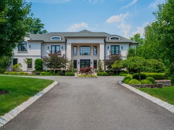 15 HILLSIDE AVENUE, Millburn Twp., NJ 07078