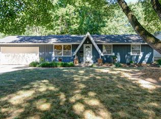 3310 S Dayton Ave, Springfield, MO 65807