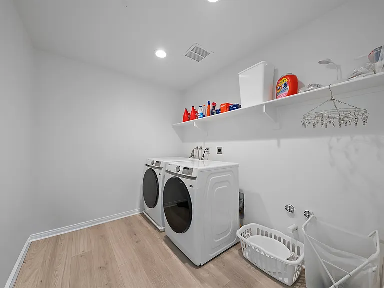 23912 Phoebe Dr — Photo 18
