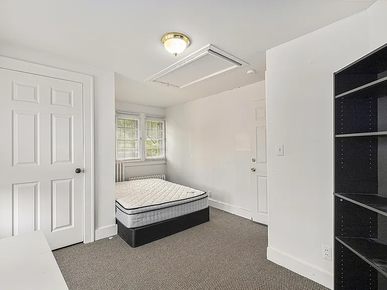 1014 Vaughn St #2 — Photo 7