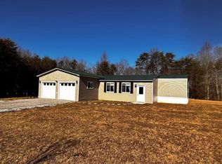 924 Baker Mountain Rd, Spencer, TN 38585