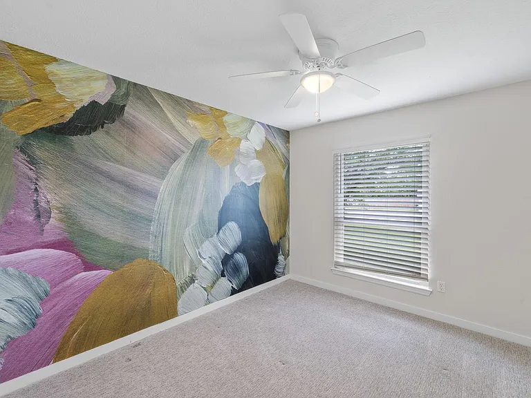 1222 Haines Dr — Photo 16