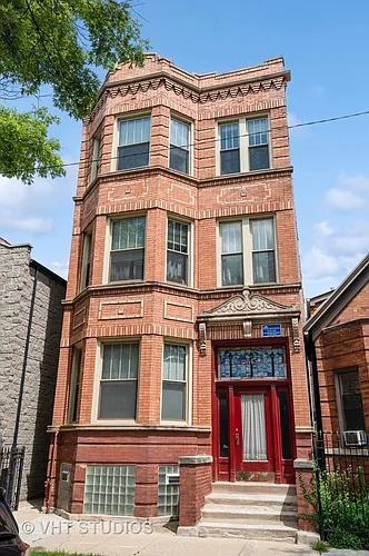 843 N Hoyne Ave #3R Photo 1