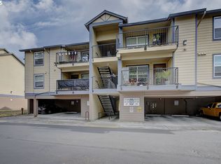 275 SE 162nd Ave, Portland, OR 97233