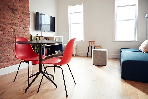 Rented by Compass | media 22