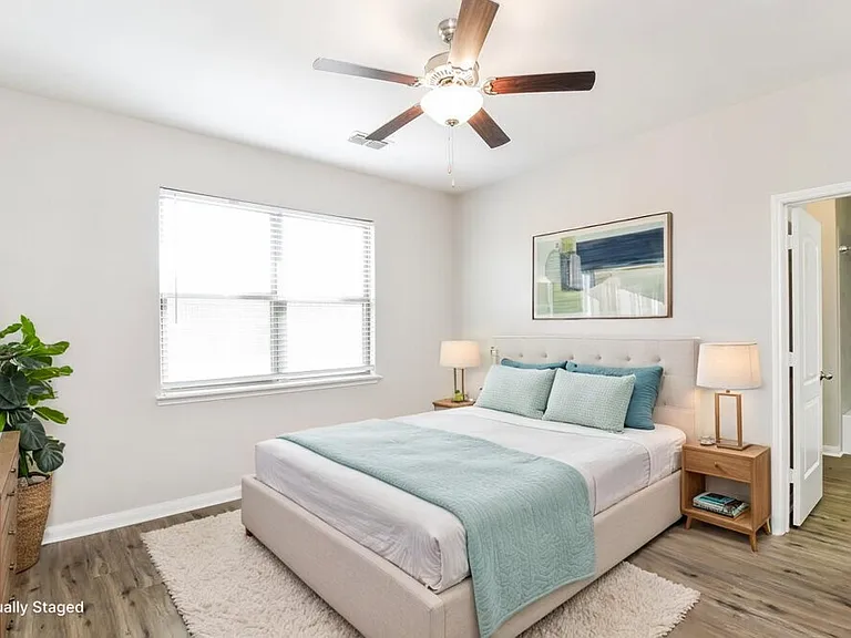204 Aaron St — Photo 11