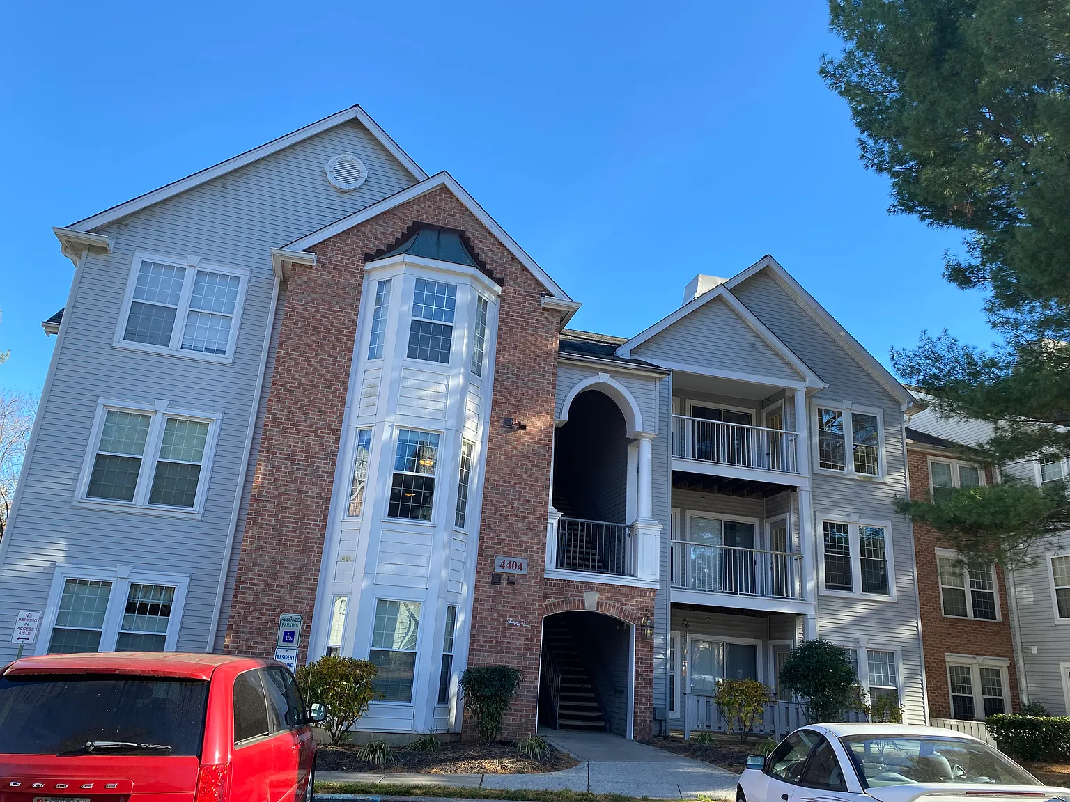 4404 Silverbrook Ln #K301 photo 1