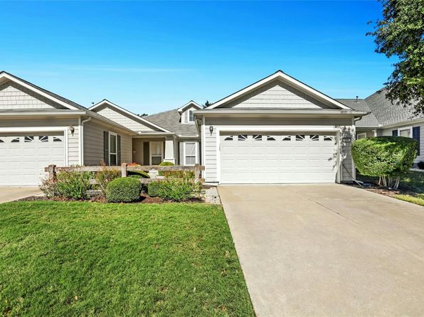 2-bedroom 55+ community home in TX