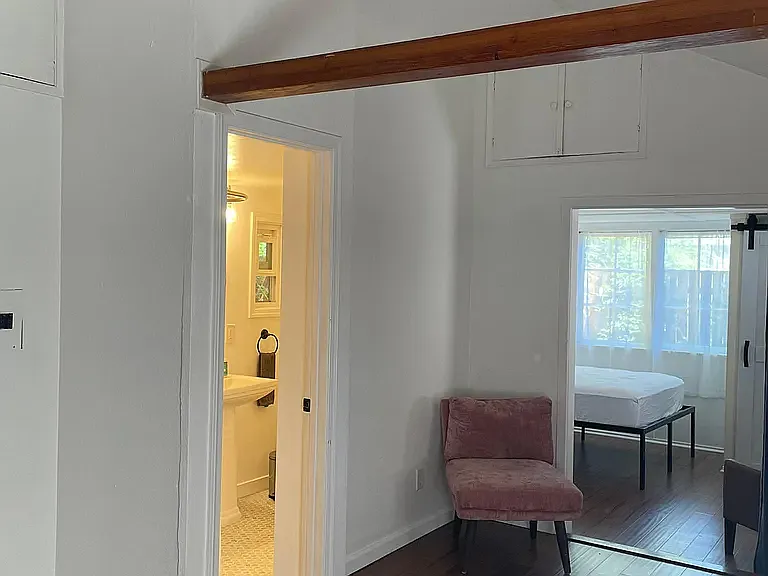 166 S Poli St #B — Photo 4