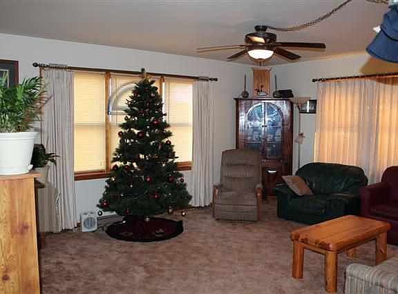 4th image of 305 5th St