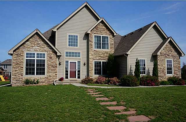 1st image of 1334 NW Shoreline Ct
