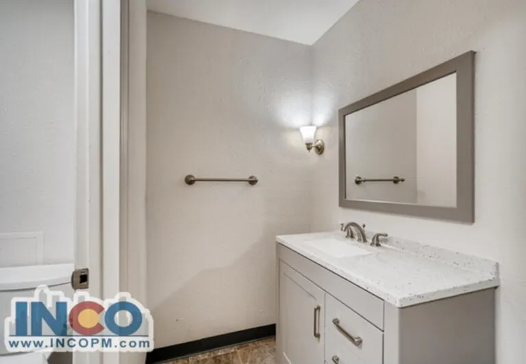 5540 S Sherman St #14 — Photo 9