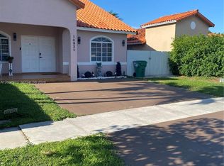 Villa Sevilla, Miami, FL 33185
