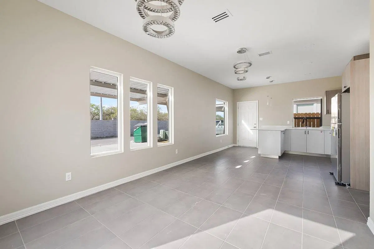 11019 N 36th Lane #2 in McAllen, TX 78504 — Photo 4