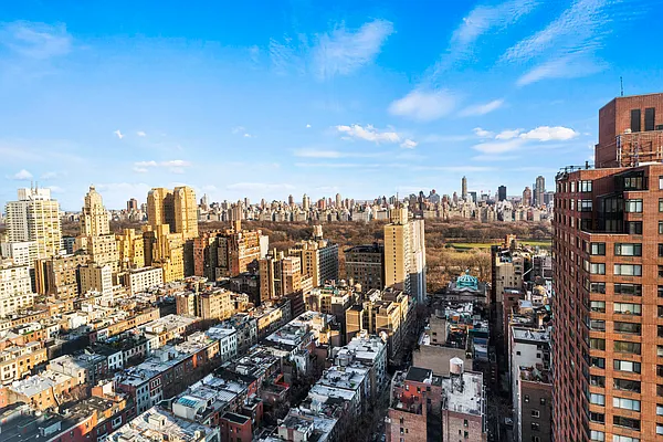 Rented by Compass | media 7