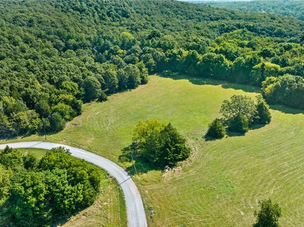 708 E Bowen Blvd #5, Fayetteville, AR 72703