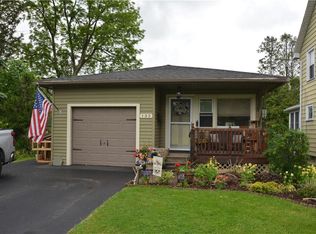 132 Delray Rd, Rochester, NY 14610