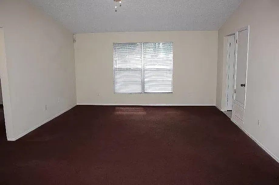 2460 Justin Road East - 1 — Photo 2