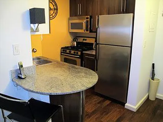 Rented by Level Group | media 9