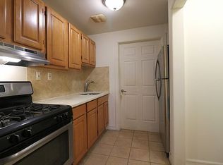 8 Spencer Pl APT 1F, Brooklyn, NY 11216