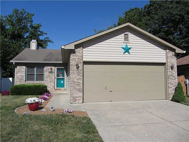 1st image of 8938 Summer Walk Dr W