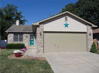 8938 Summer Walk Dr W, Indianapolis, IN 46227