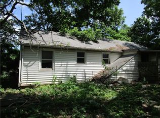 27057 W 223rd St, Spring Hill, KS 66083