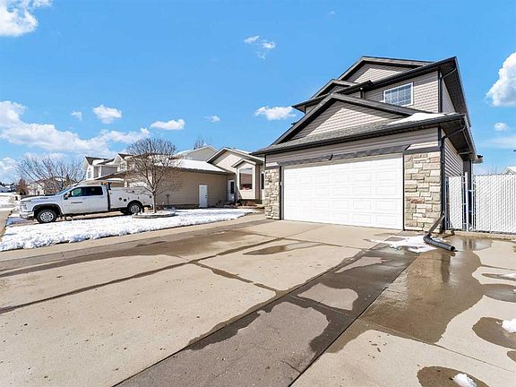 3rd image of 36 S Sunset Rd SW