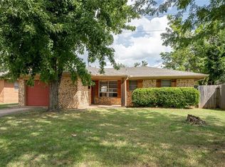 2120 Marshall Dr, Edmond, OK 73013
