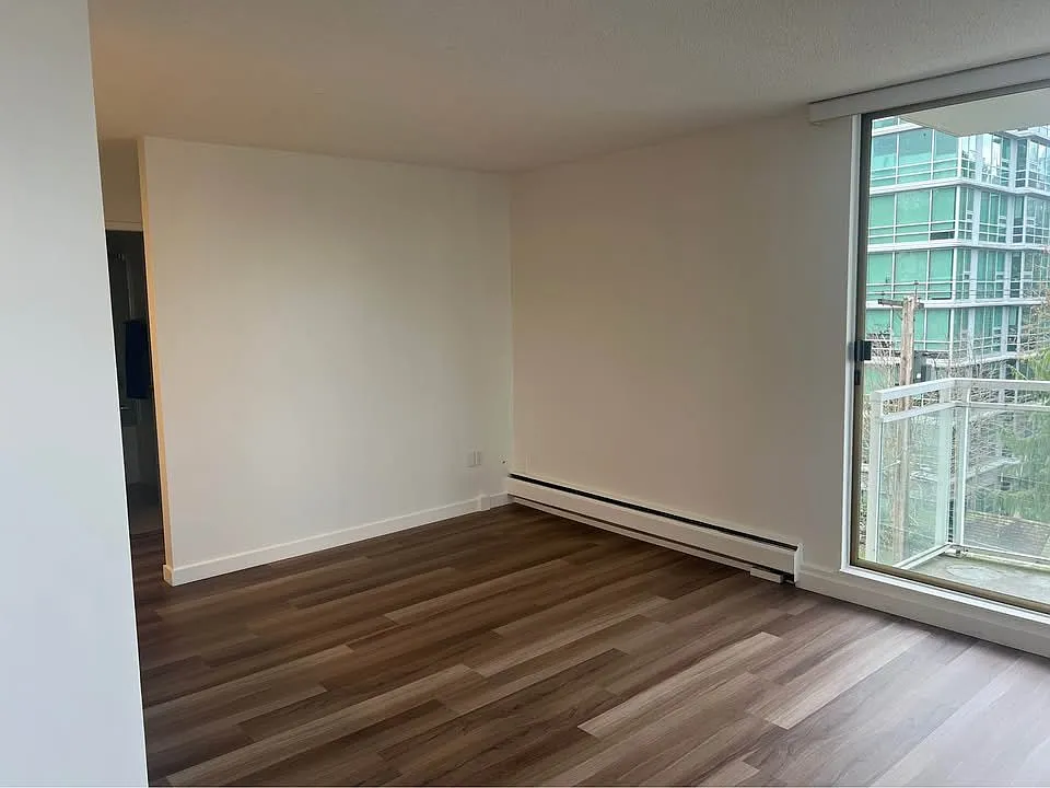 1 bed, 575 sqft, $2,579 — Photo 2