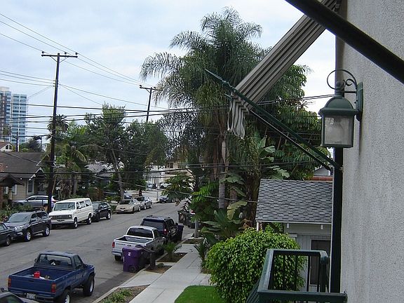 3rd image of 263 Molino Ave APT 5