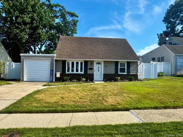 114 Boston Avenue, Massapequa, NY 11758