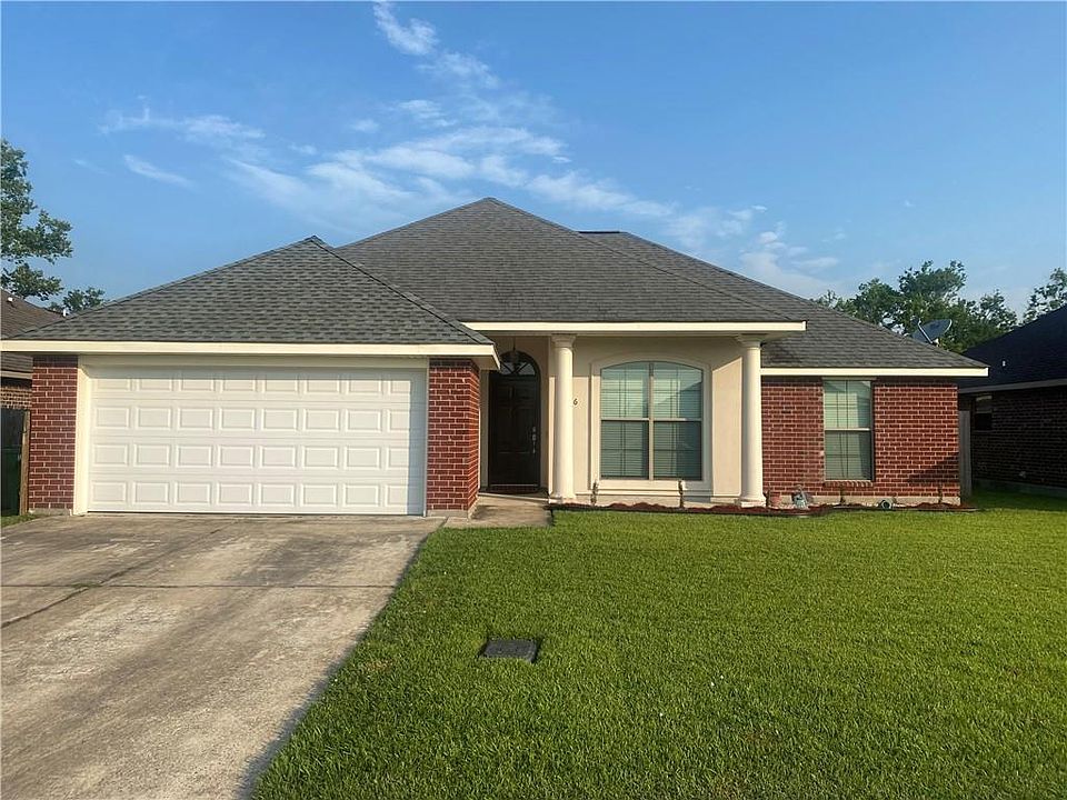 1st image of 126 Tuscany Dr