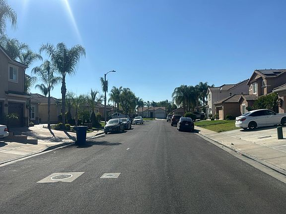 4th image of 2121 Via Calabria Ave