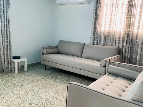 (undisclosed Address), Carolina, PR 00987