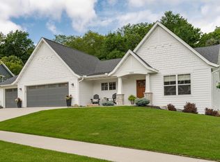 4205 Stone Point Dr NE, Rochester, MN 55906