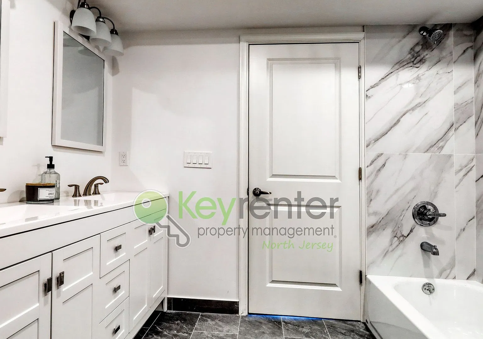 Modern 2-Bedroom Townhome with Private Garage, Driveway & EV Charger First Occupancy! — Photo 4