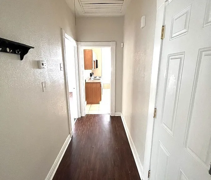 710 Dinwiddie St #B — Photo 15