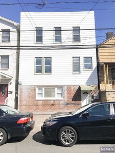 78 Logan Ave, Jersey City, NJ, 07306