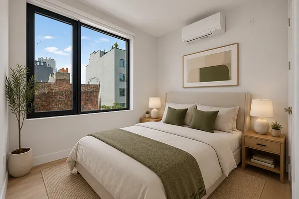 Bedroom, photo 2