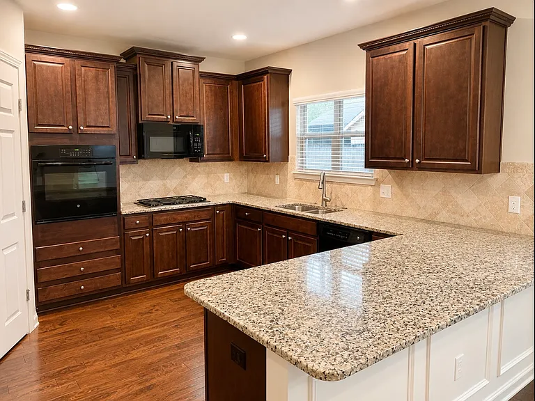 609 Angel Oak Ln — Photo 7