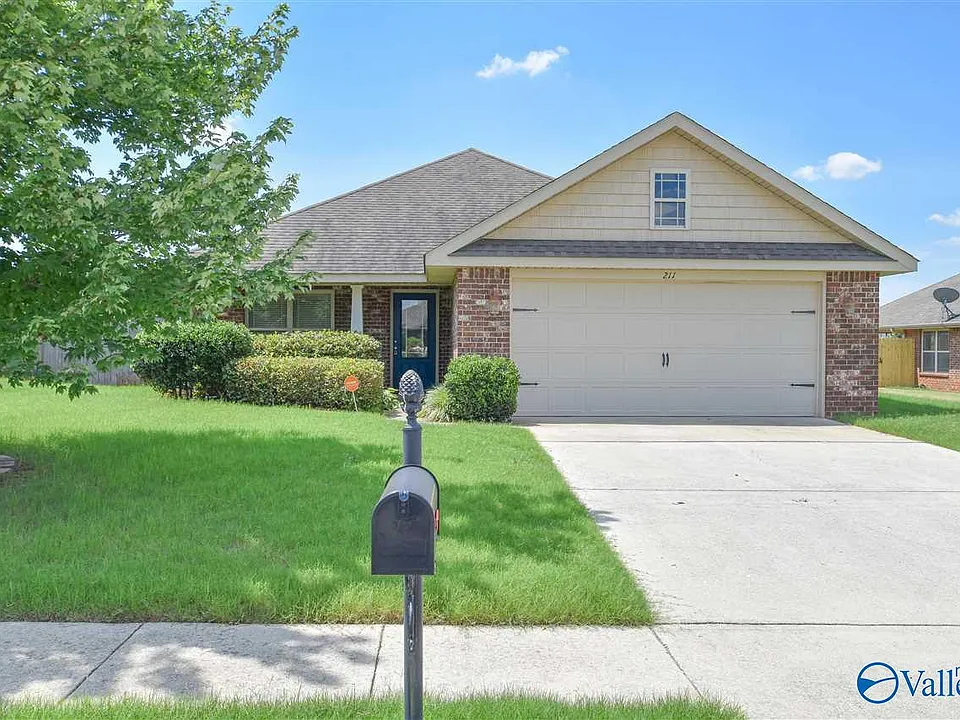 211 New Bristol Ln